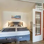 - Haus B, App 0b0303 Lägenhet *
